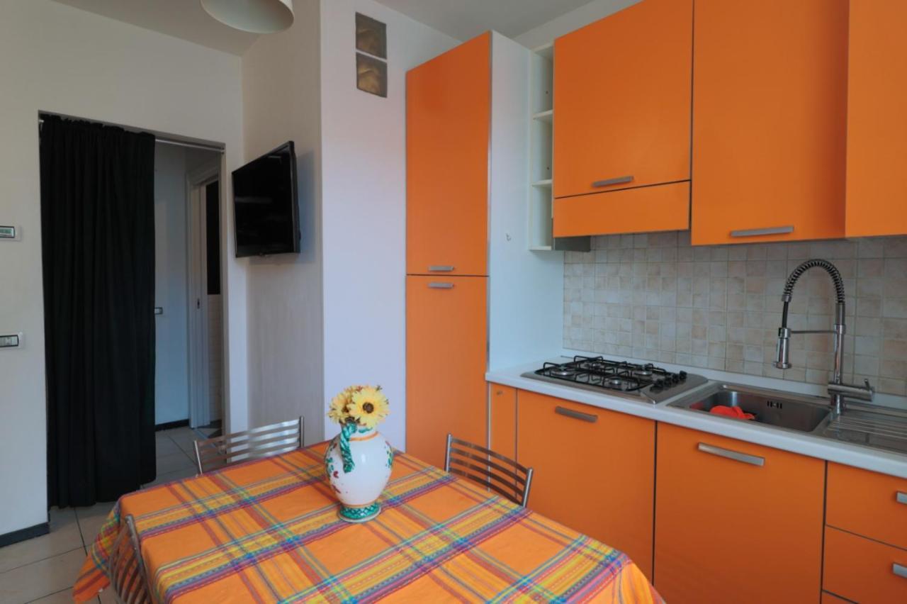 Bilocale Accogliente Tra Como E Milano Saronno Exterior foto